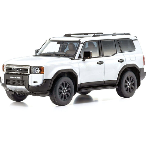 2025 Toyota Land Cruiser 1:24 Scale Diecast Model White by Maisto