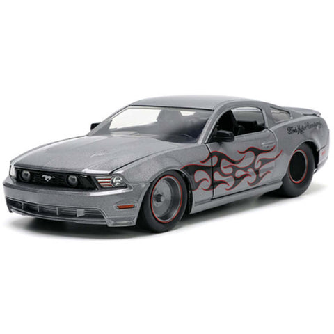 Bigtime Muscle 2010 Ford Mustang GT 1:24 Scale Diecast Model Silver by Jada 34039