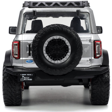 Just Trucks 2021 Ford Bronco w/ Extra Wheels 1:24 Scale Diecast Model KC HiLites Metallic Silver by Jada 33852