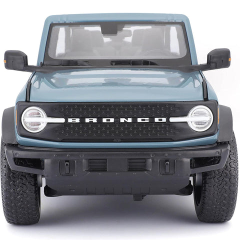 Maisto Special Edition 2021 Ford Bronco Badlands 1:18 Scale Diecast Model Blue by Maisto 31457-BL