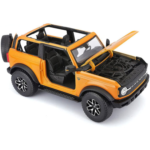 Maisto Special Edition 2021 Ford Bronco Badlands Orange 1:18 Scale Diecast Model by Maisto 31457-OR