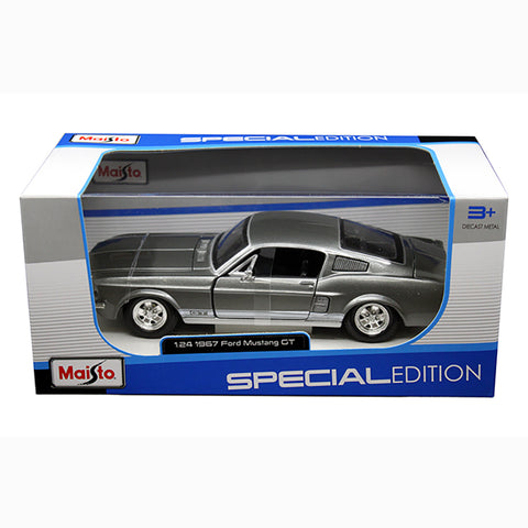 1967 Ford Mustang GT 1:24 Scale Diecast Model by Maisto 31260