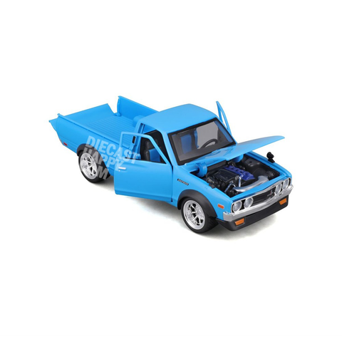 1973 Datsun 620 Pickup Truck 1:24 Scale Diecast Model Blue by Maisto 32528