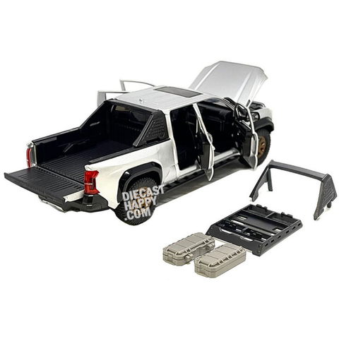 2024 Toyota Tacoma Trailhunter 1:24 Scale Diecast Model Silver