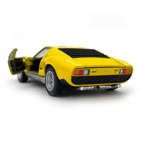 1971 Lamborghini Miura P400 1:34 Scale Diecast Model Yellow by Kinsmart