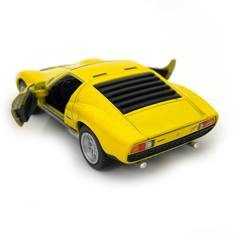 1971 Lamborghini Miura P400 1:34 Scale Diecast Model Yellow by Kinsmart