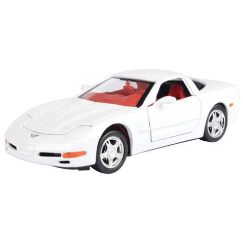 1997 Chevrolet Corvette C5 Hardtop 1:24 Scale Diecast Model with Red Interior White by Motor Max 73210