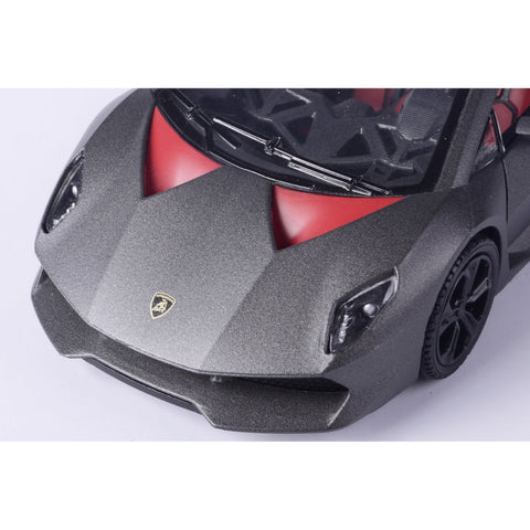 2011 Lamborghini Sesto Elemento 1:24 Scale Diecast Model Gunmetal / Metallic Pearl Black by Motor Max