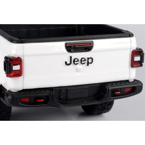 2021 Jeep Gladiator Rubicon Closed Top 1:27 Scale Diecast Model White by Motor Max 79368