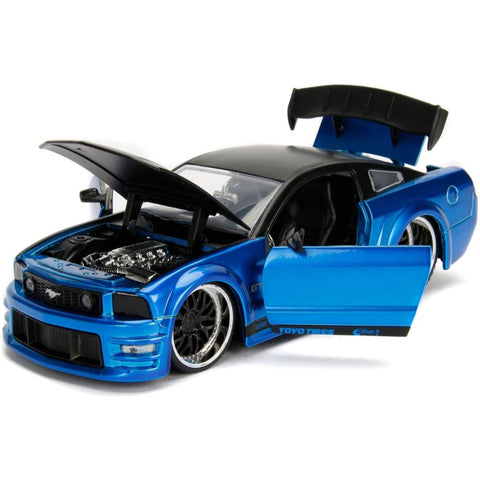 Bigtime Muscle 2006 Ford Mustang GT 1:24 Scale Diecast Model Blue by Jada 99973-BL diecasthappy.com