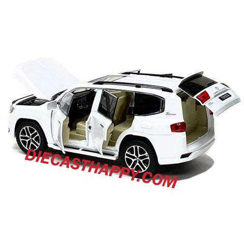 2023 Toyota Land Cruiser 1:24 Scale Diecast Model White (NO WINDOW BOX)
