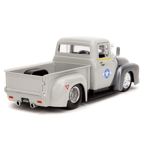 Street Fighter 1956 Ford F-100 Truck 1:24 Scale Diecast Model w/ Guile Figure Grey by Jada 34373
