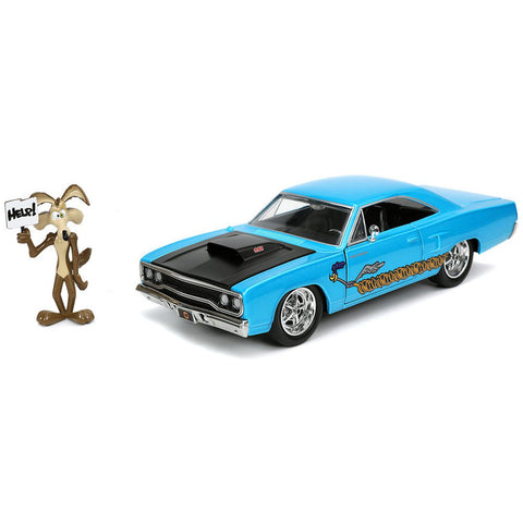 Looney Tunes 1970 Plymouth Roadrunner 1:24 Scale Diecast Model Blue with Wile E Coyote Figure by Jada 32038