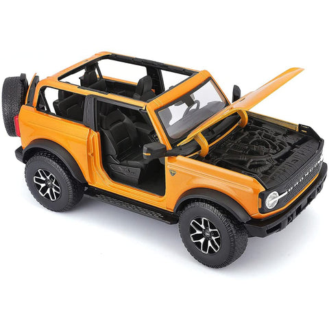 Maisto Special Edition 2021 Ford Bronco Badlands Orange 1:18 Scale Diecast Model by Maisto 31457-OR