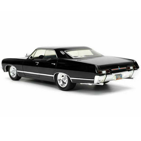 Supernatural 1967 Chevrolet Impala With Dean Winchester Figure 1:24 Scale Diecast Model by Jada 32250