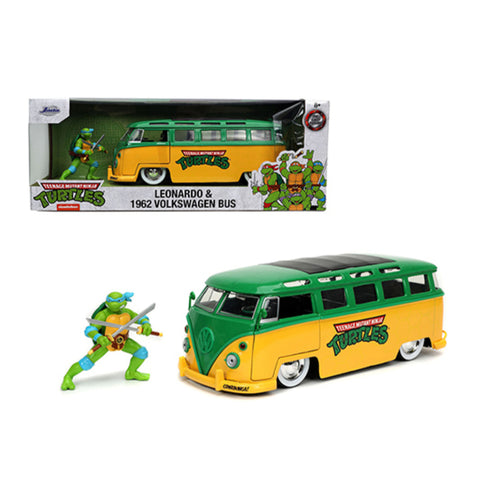 TMNT Teenage Mutant Ninja Turtles 1962 Volkswagen Bus 1:24 Scale Diecast Model with Leonardo Figure by Jada 31786